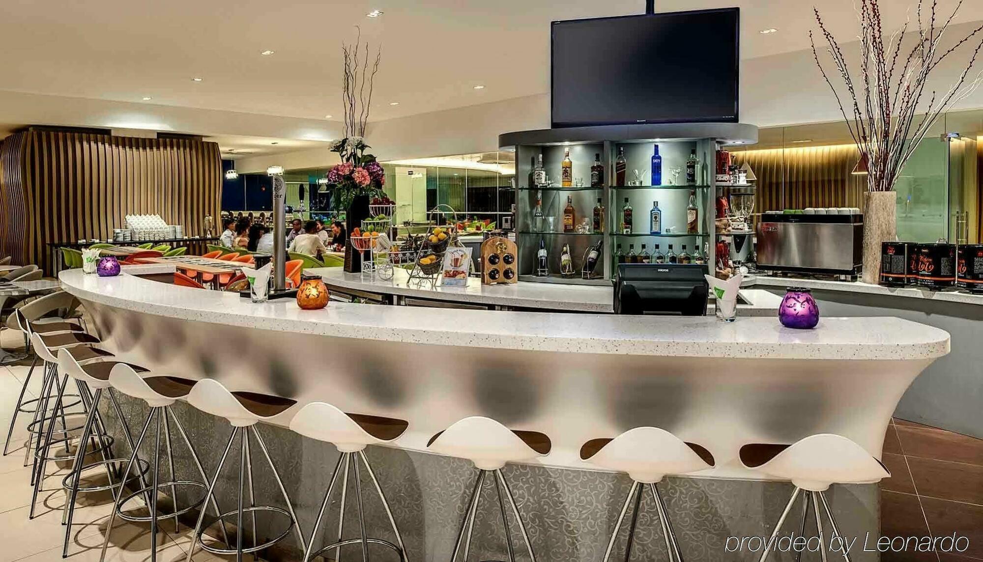 Ibis Styles Kuala Lumpur Fraser Business Park Esterno foto